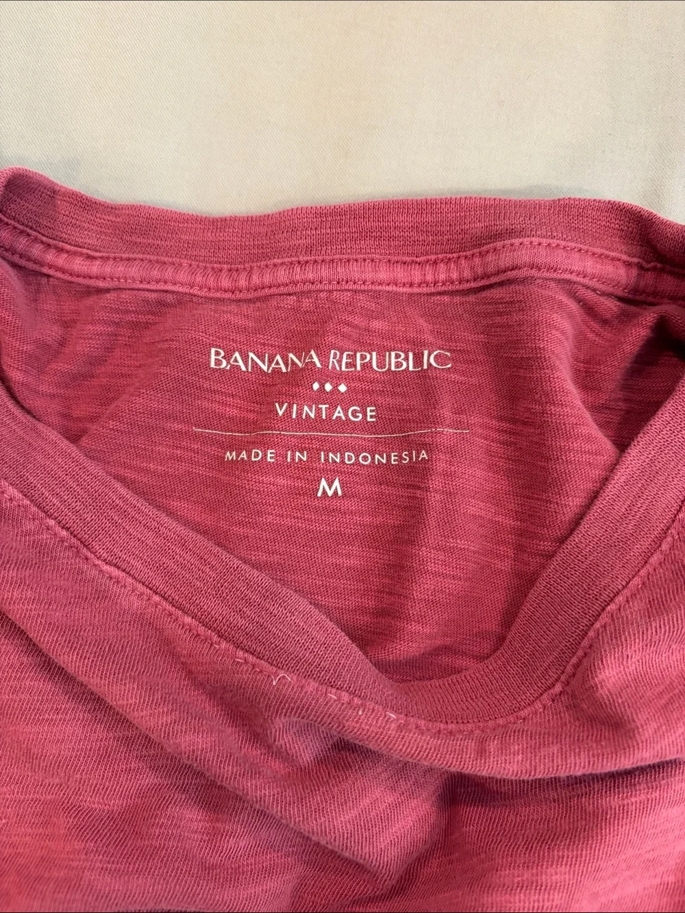 Banana Republic Men's Short Sleeve Pocket Tee in Dusty Berry